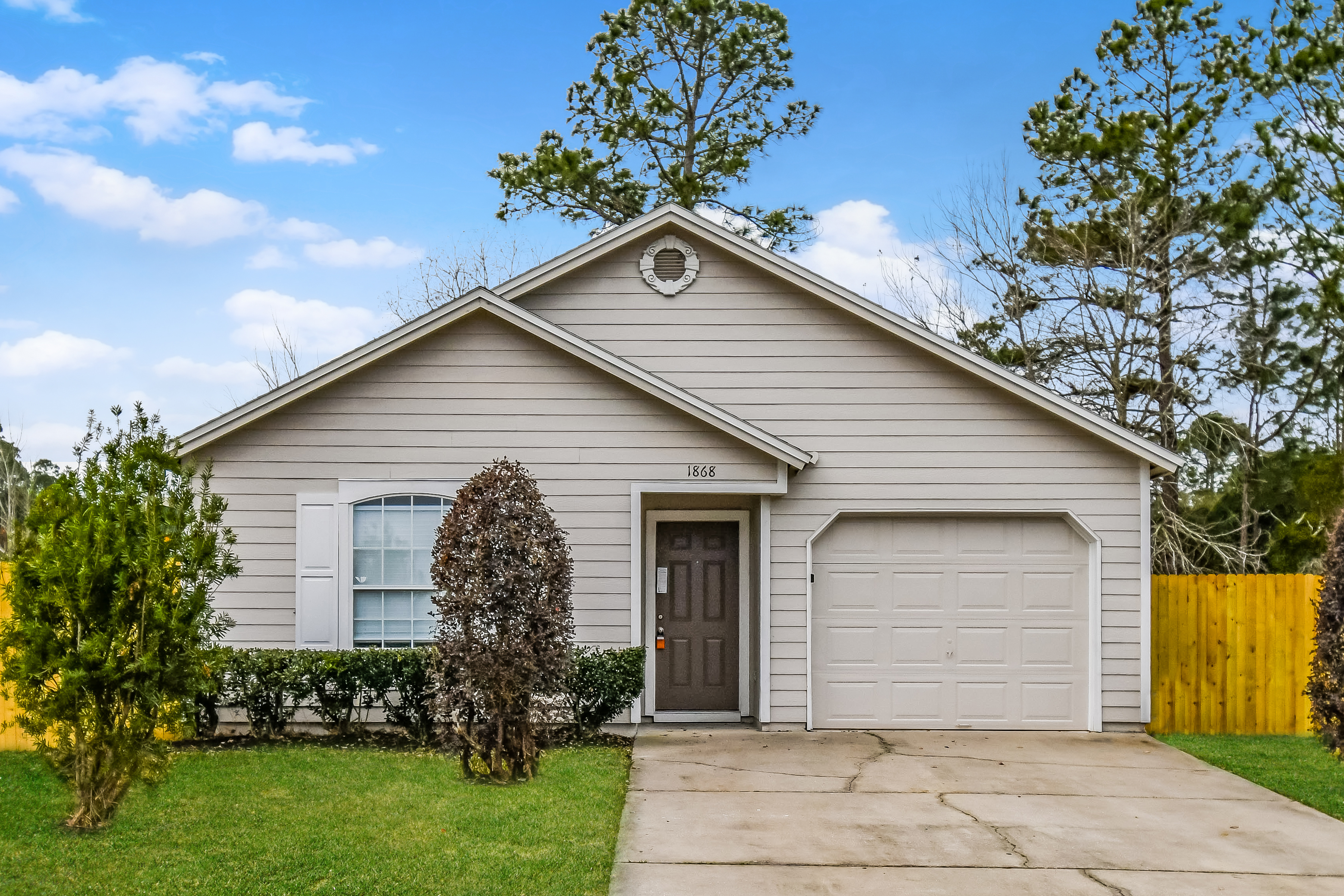 1868 Sheraton Lakes Cir Middleburg, FL 32068